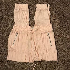 🎀 5x$25 🎀 JENNIFER LOPEZ blush pants